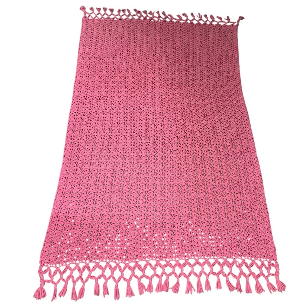 📌Handmade Crochet Pink Throw Blanket Boho Fringe Afghan 65x45 Home Decor